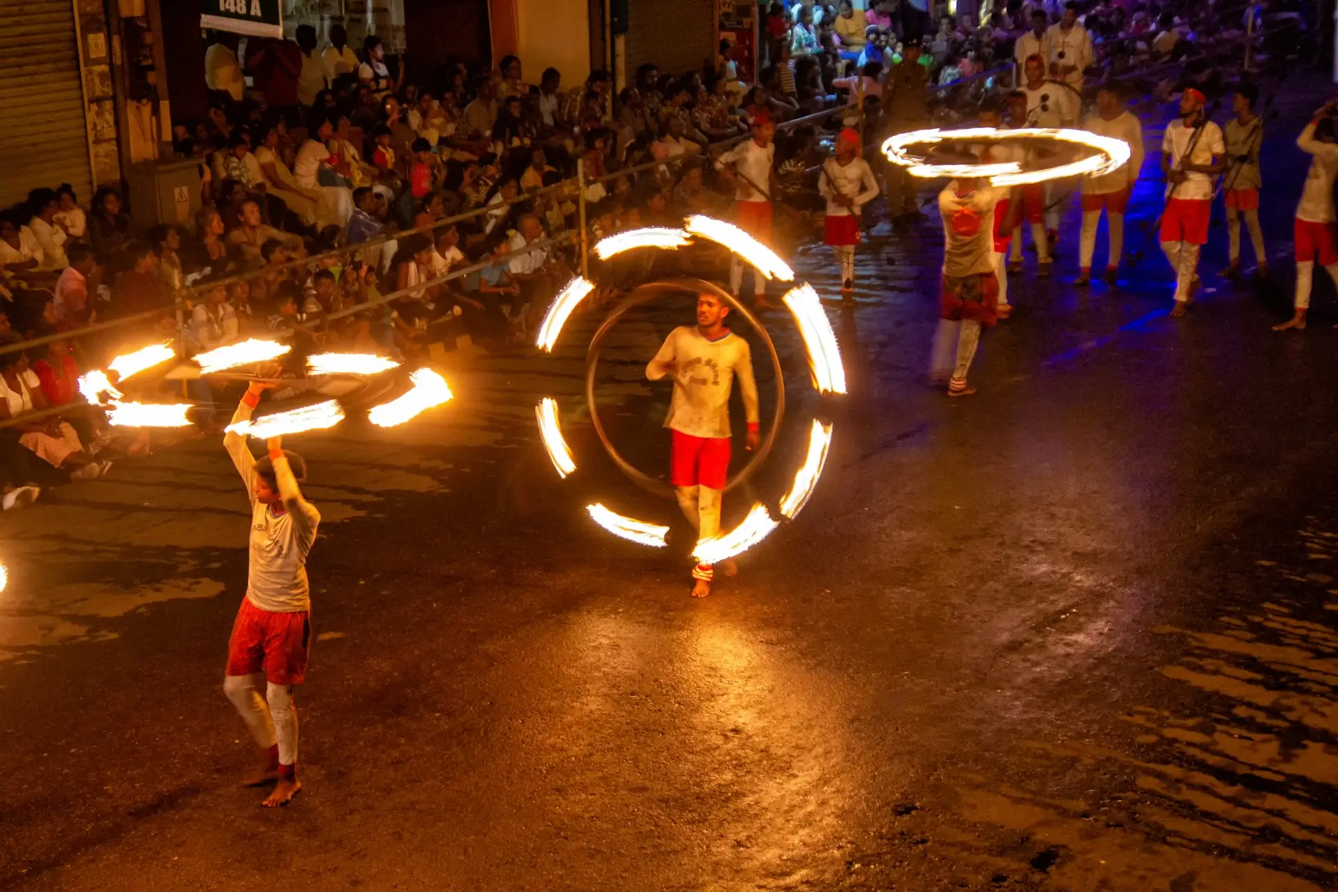 Kandy Dalada Perahera